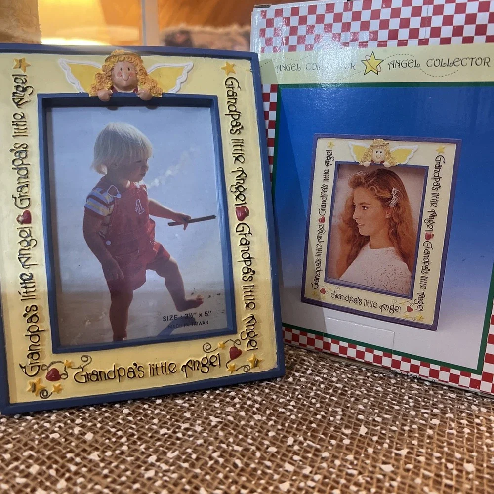 Grandma's little Angel Vintage picture frame From 1975‎